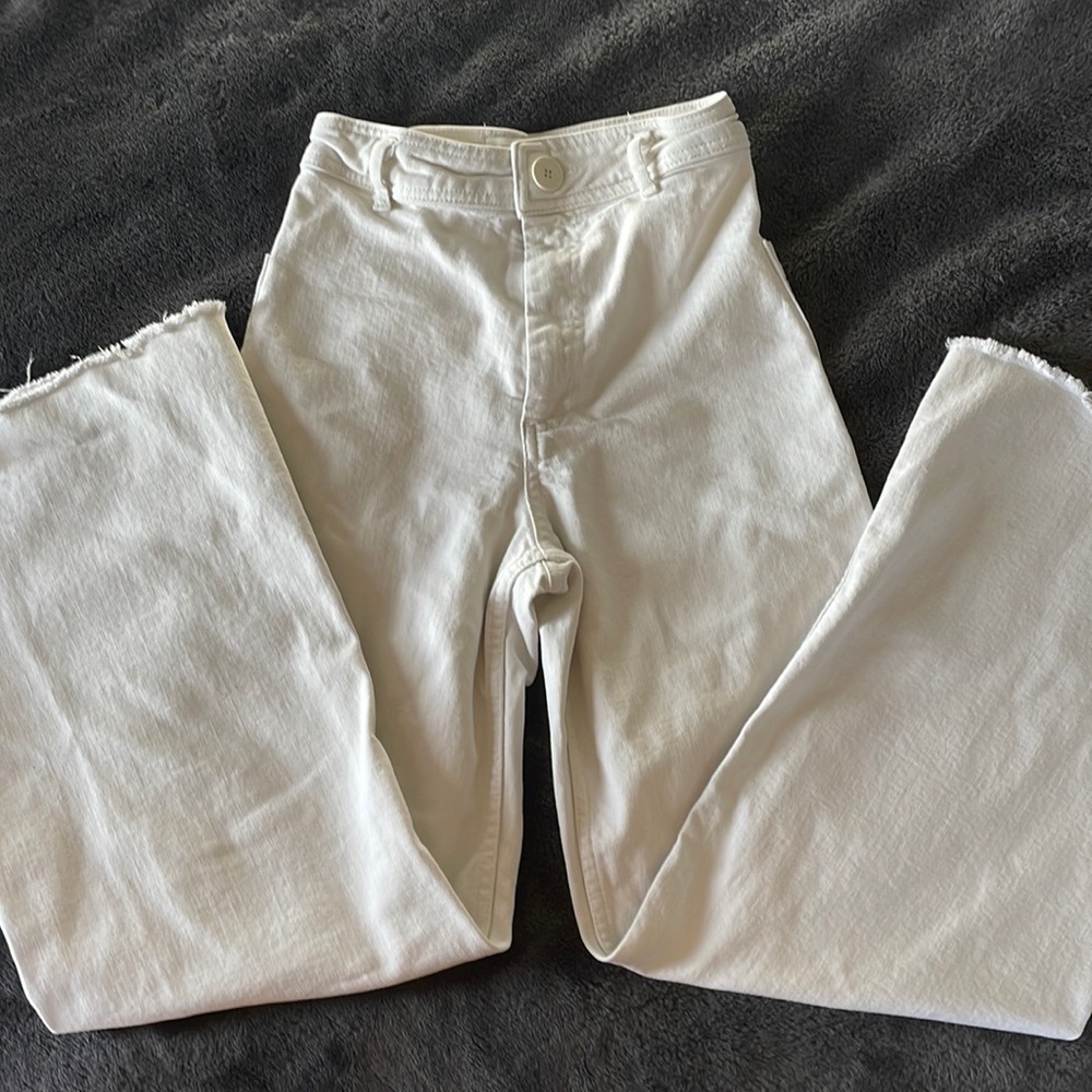 White Zara high waisted jeans. Straight leg.